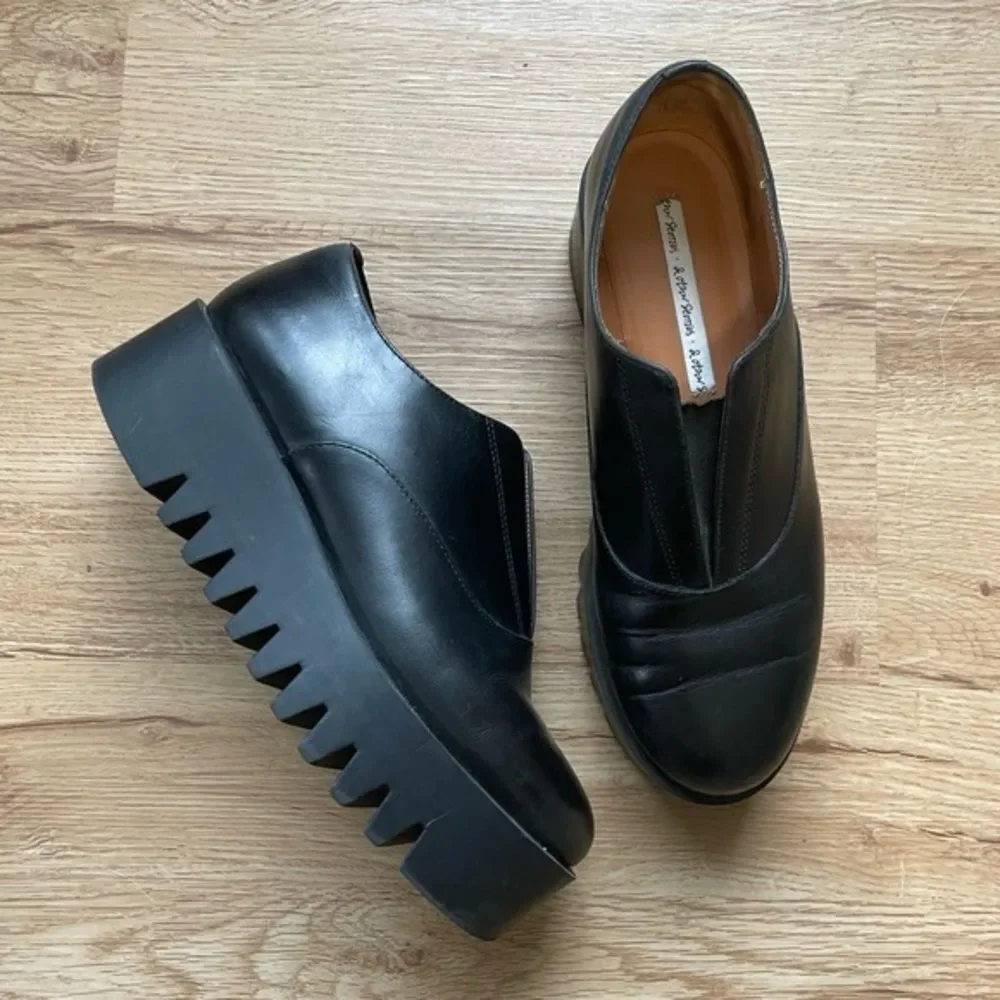 & Other Stories Black Leather Platform Derby Shoes Creepers 8.5